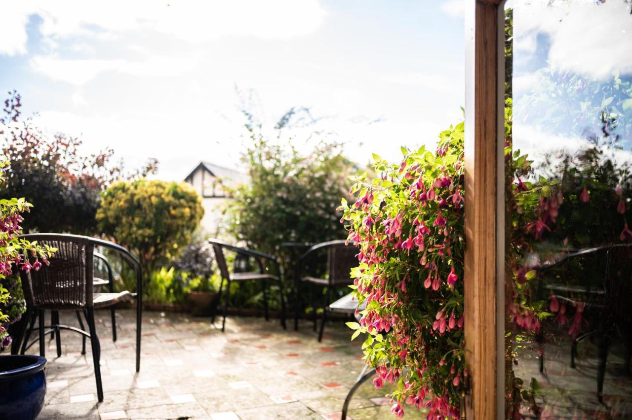 Southcliffe B&B Линтън Екстериор снимка