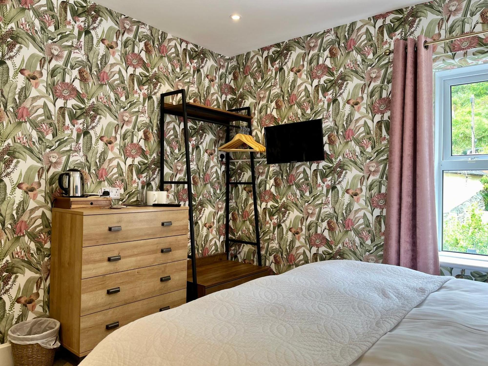 Southcliffe B&B Линтън Екстериор снимка